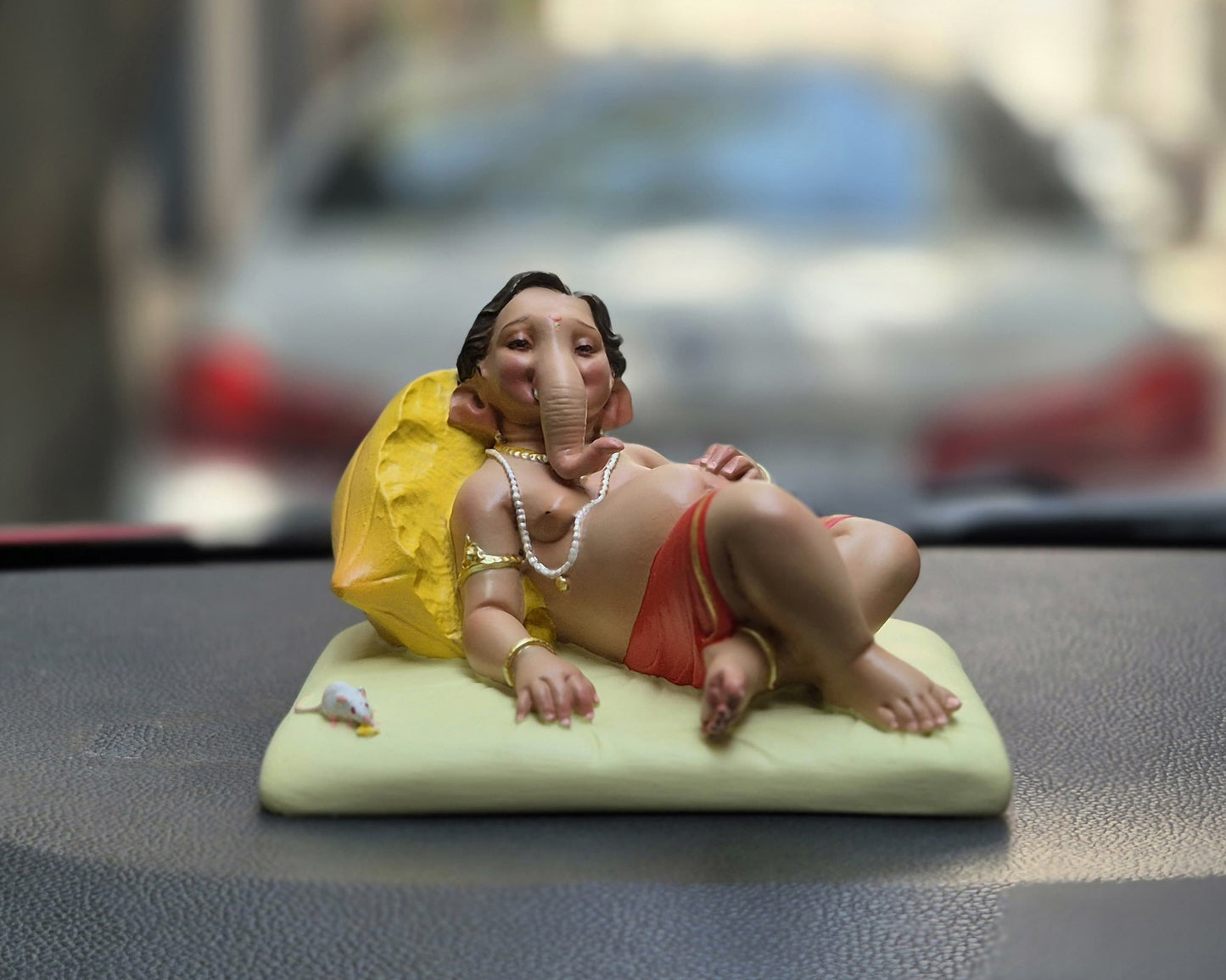 Half modak, 4.5"